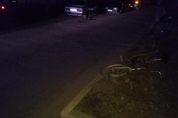 Водитель ВАЗ-2109 сбил велосипедиста в Краснодарском крае.